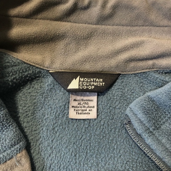 MEC Fleece vest - Picture 3 of 3